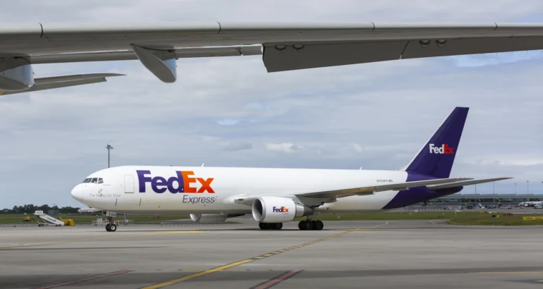 FedEx Launches new strategic IND-Dublin route